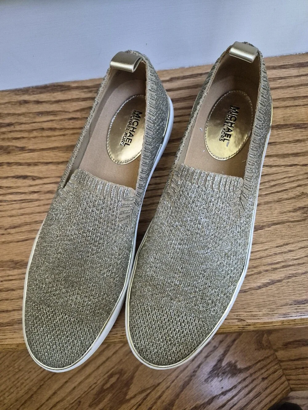 LADIES MICHAEL KORS Slip-On Knit Sneakers in Gold Size 10 M